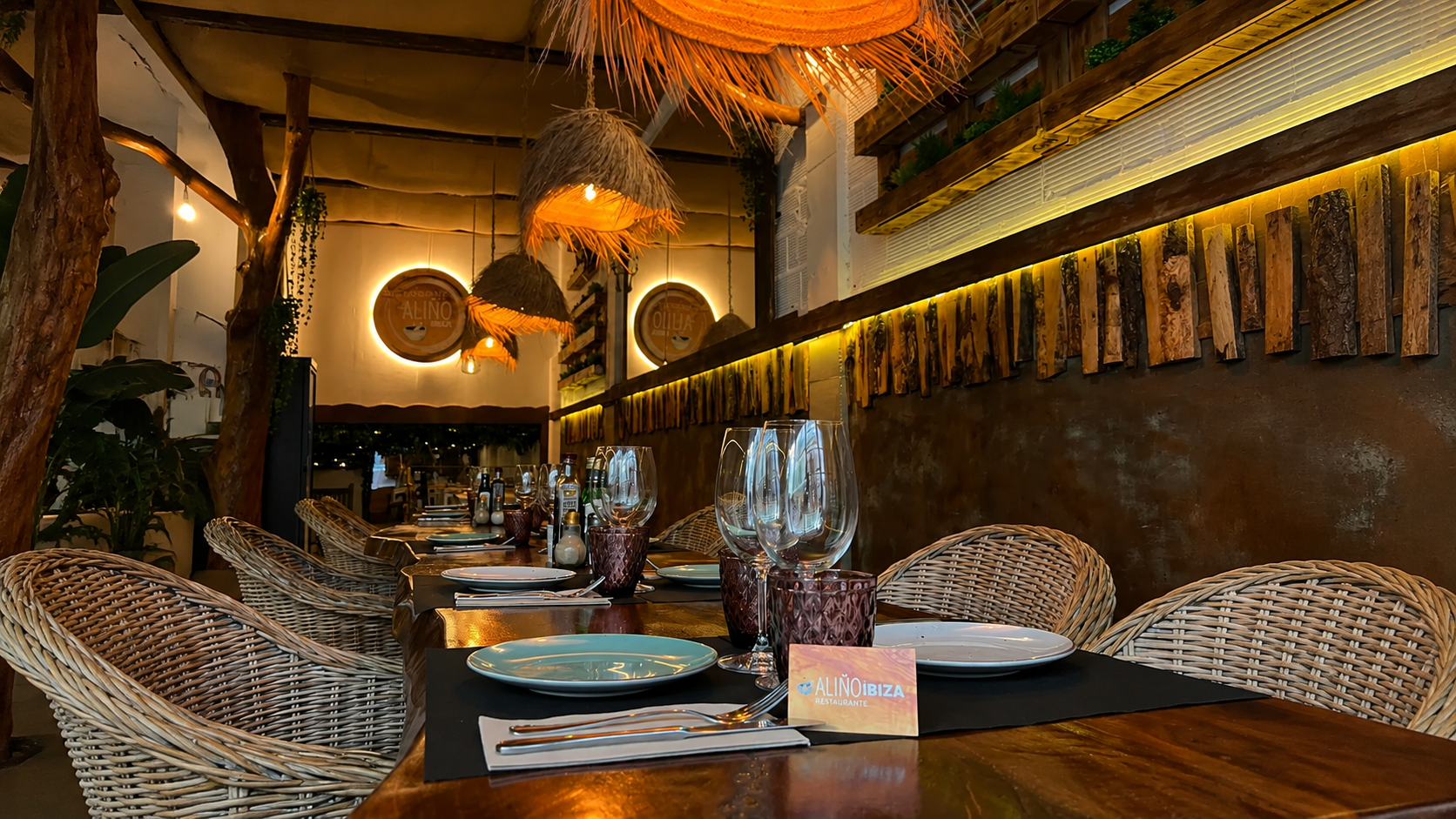 Modern Mediterranean Restaurant in Santa Eulària: Aliño