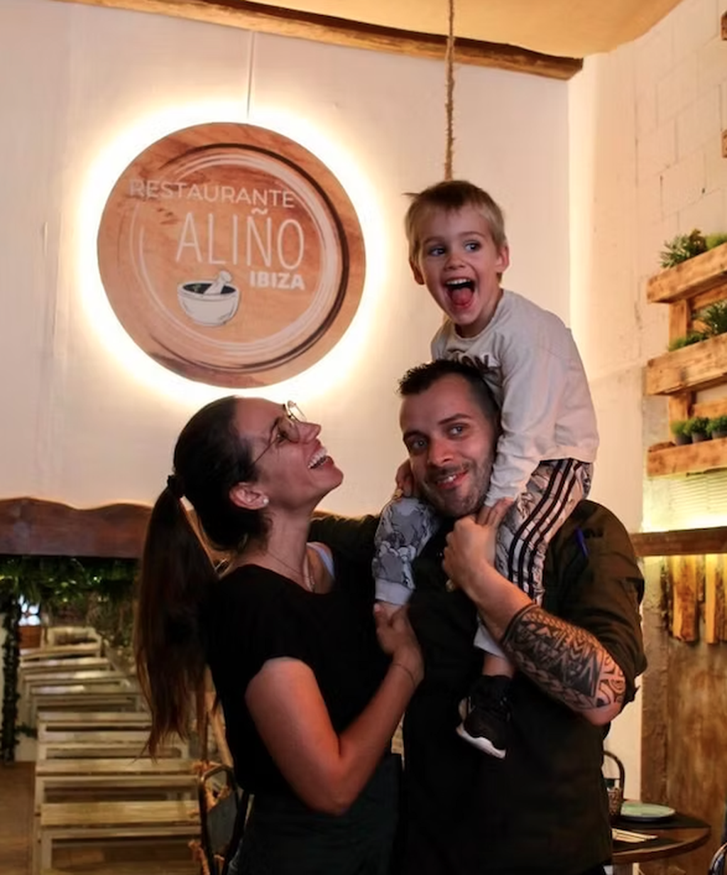 The family behind Aliño Ibiza inside the restaurant in Santa Eulària des Riu