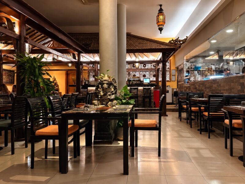 Asian Food in Santa Eulària: Asian Road Guide